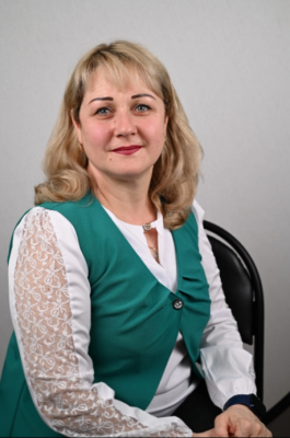 Воспитатель Реутова Елена Васильевна Воспитатель Реутова Елена Васильевна